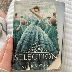 The Selection by Kiera Cass